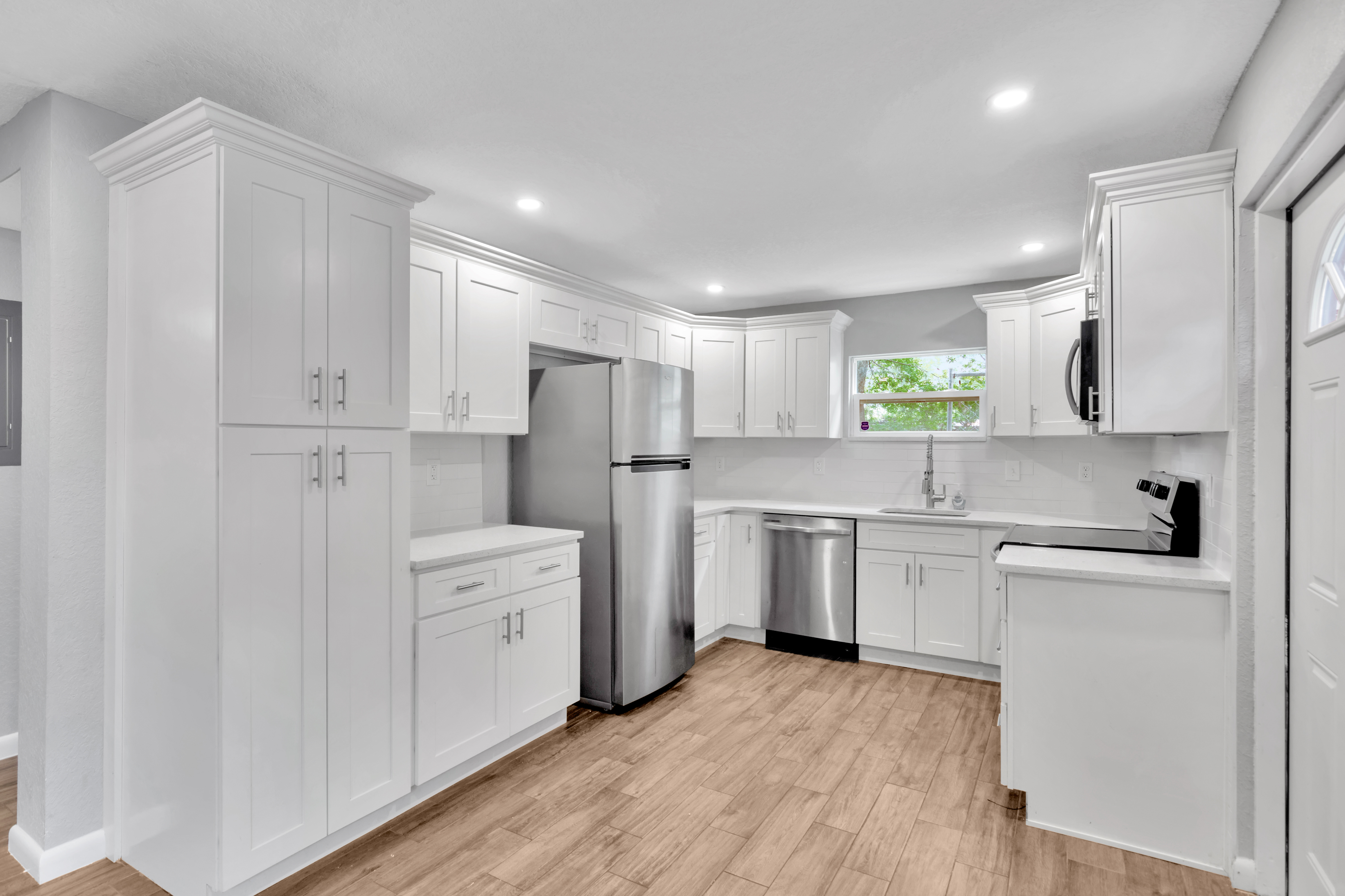 Gordon St property interior